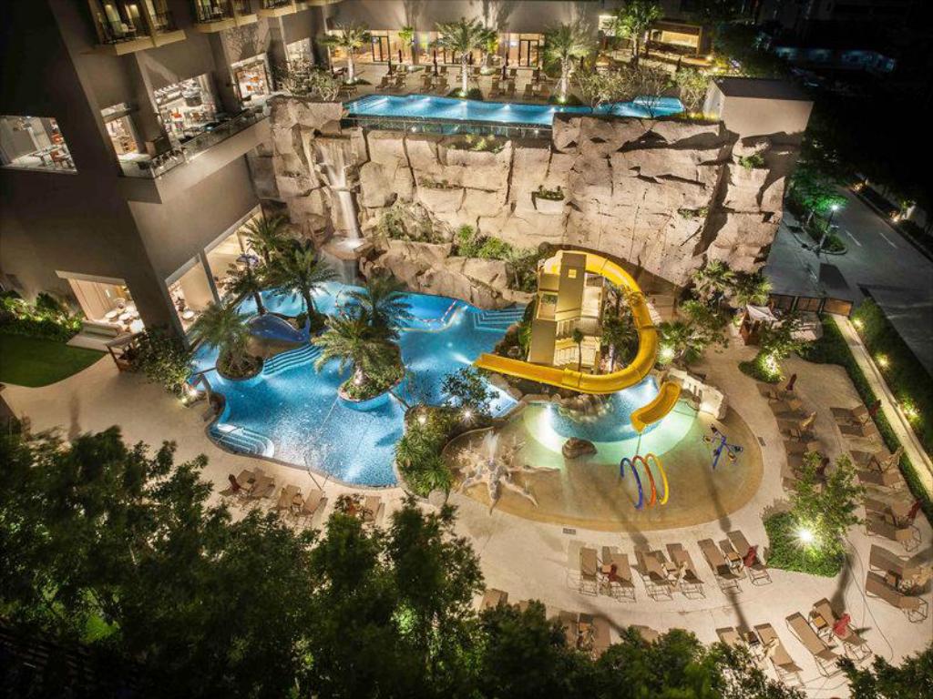 Mercure Pattaya Ocean Resort - Image 0
