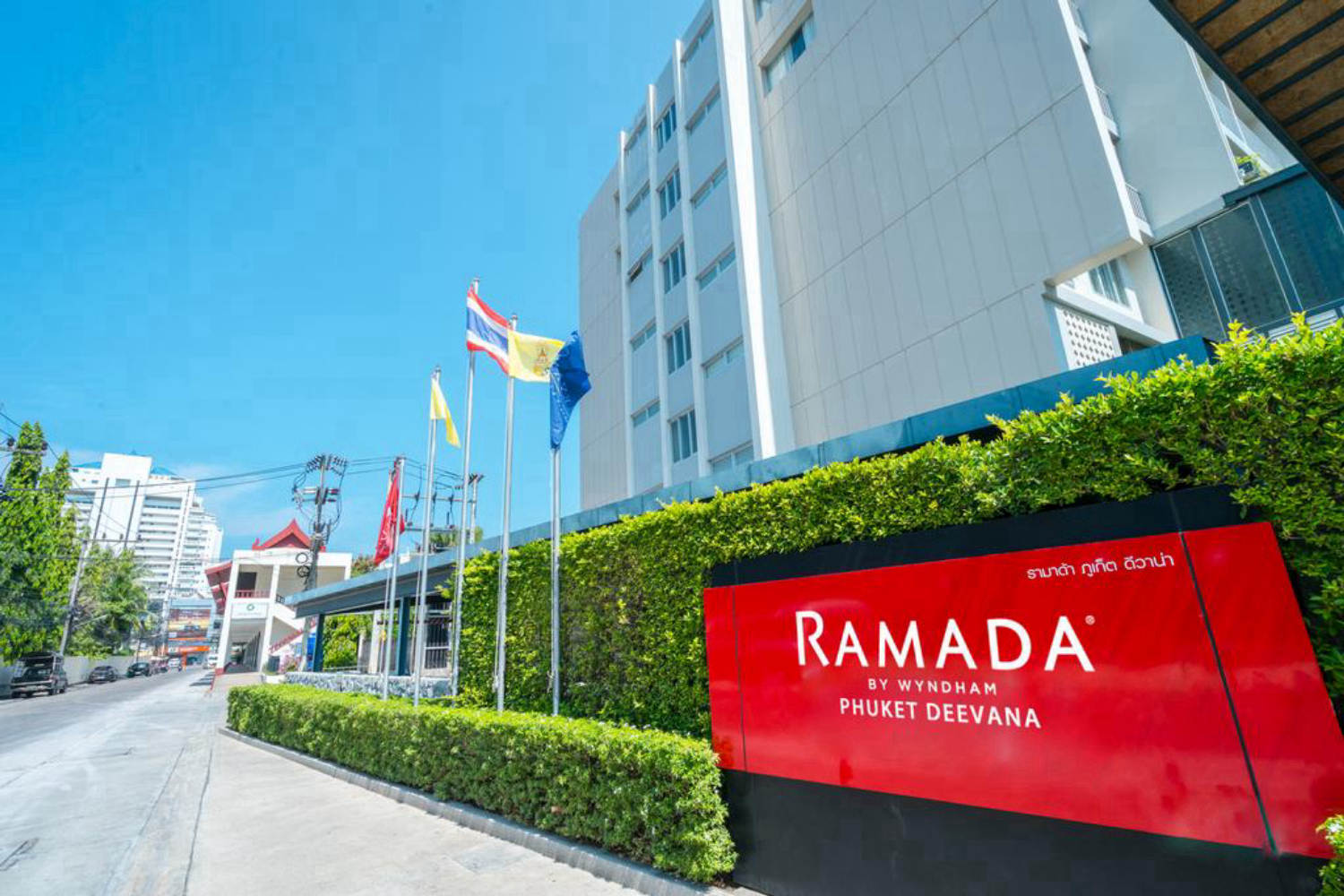 Ramada By Wyndham Phuket Deevana Hotel - Image 1