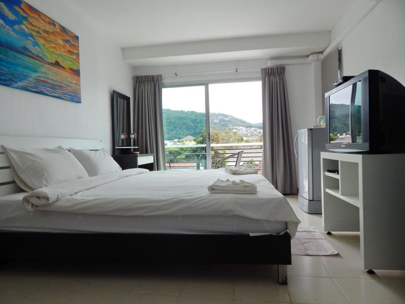 Jinta Andaman Hotel - Image 1