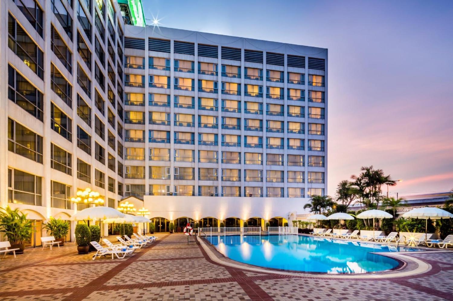 Bangkok Palace Hotel - Image 0