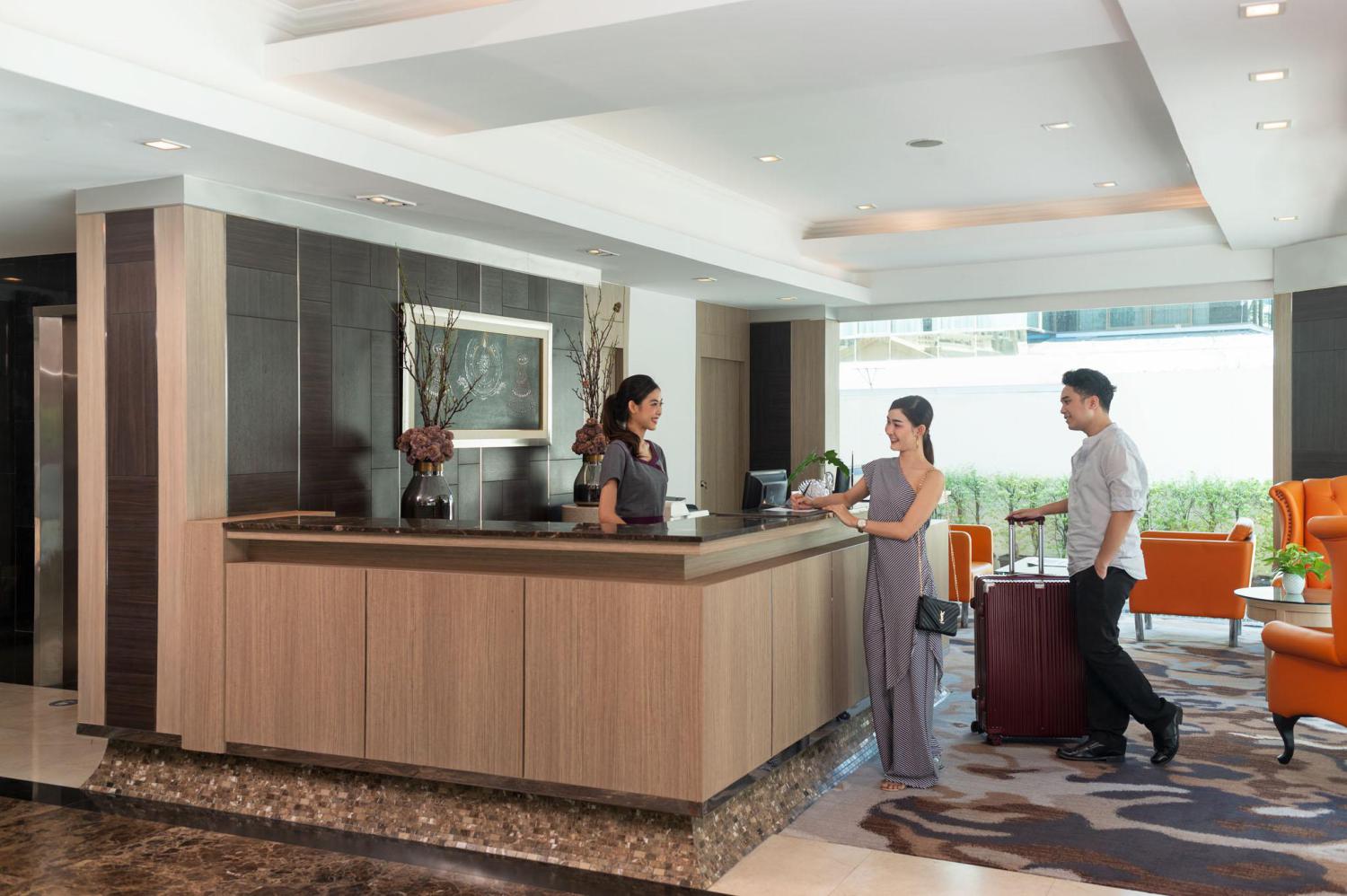 Kingston Suites Hotel Bangkok - Image 3