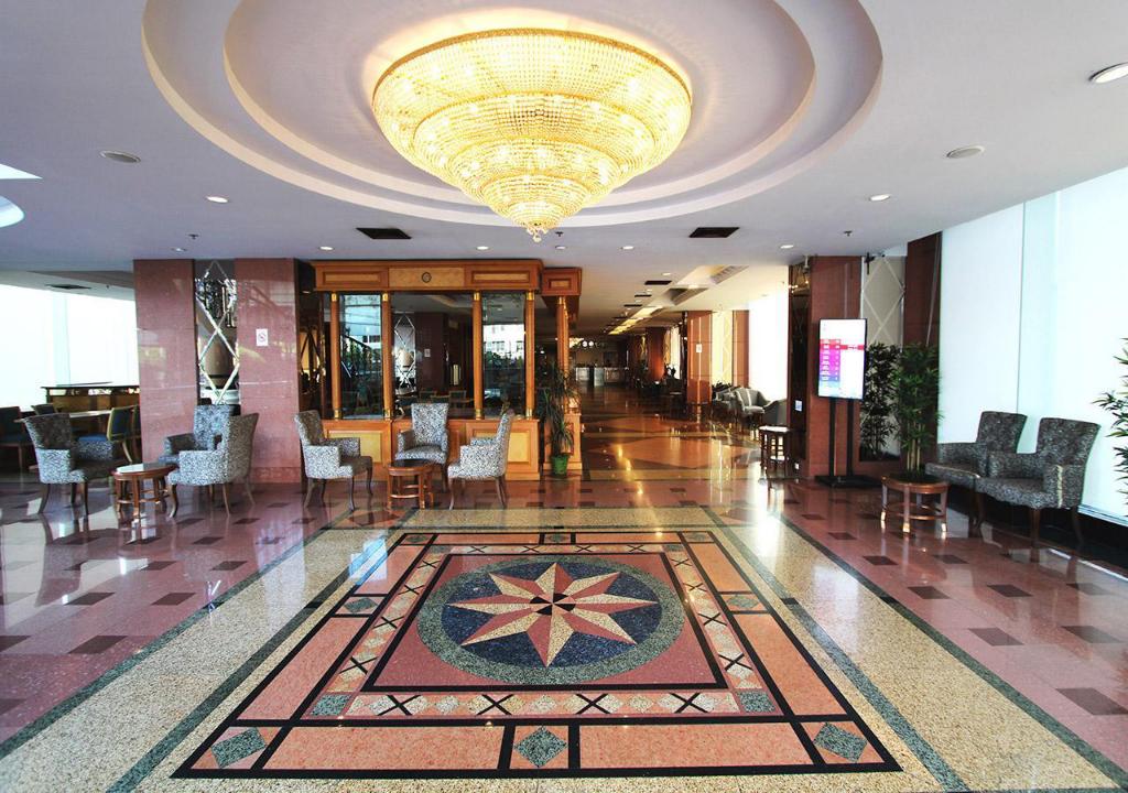 Grand Tower Inn Rama VI Hotel - Image 2