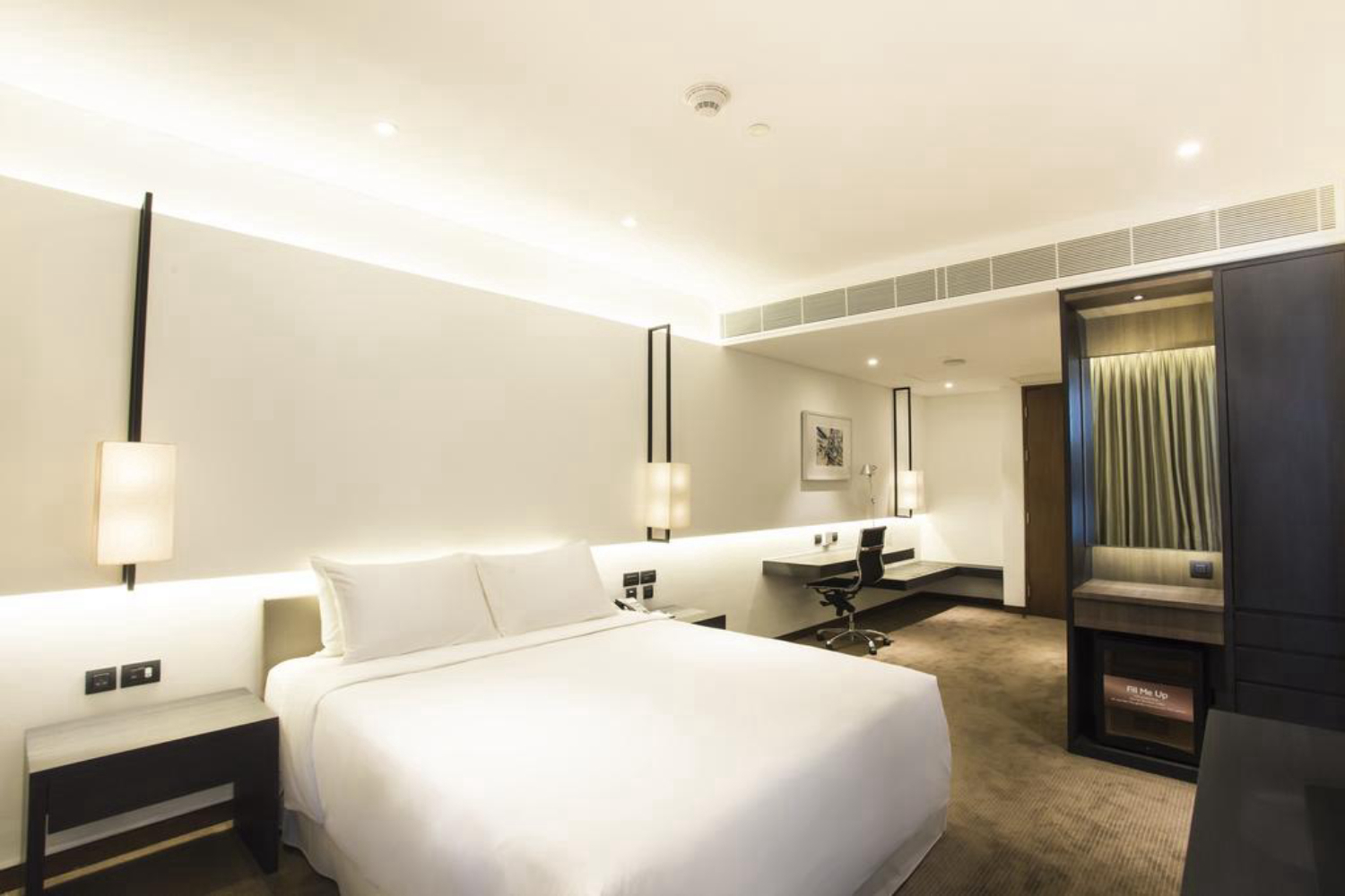 Amara Bangkok Hotel - Image 3