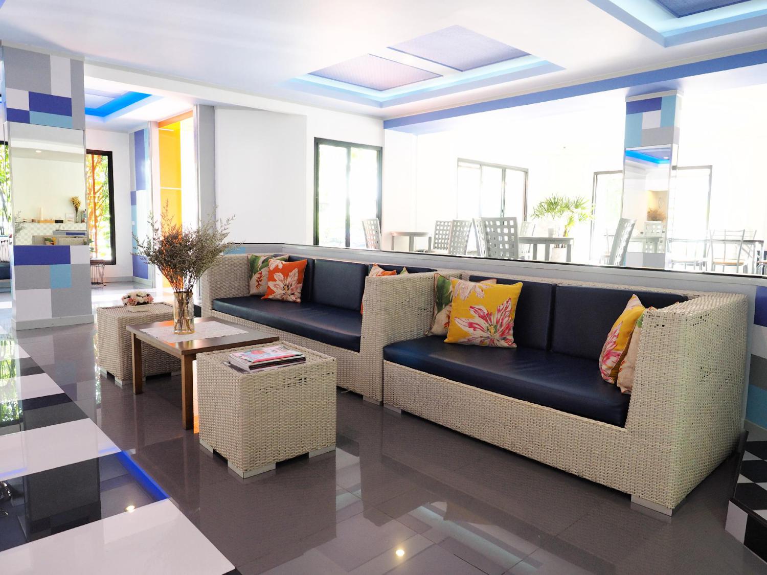 Siri Hotel Phuket - Image 2