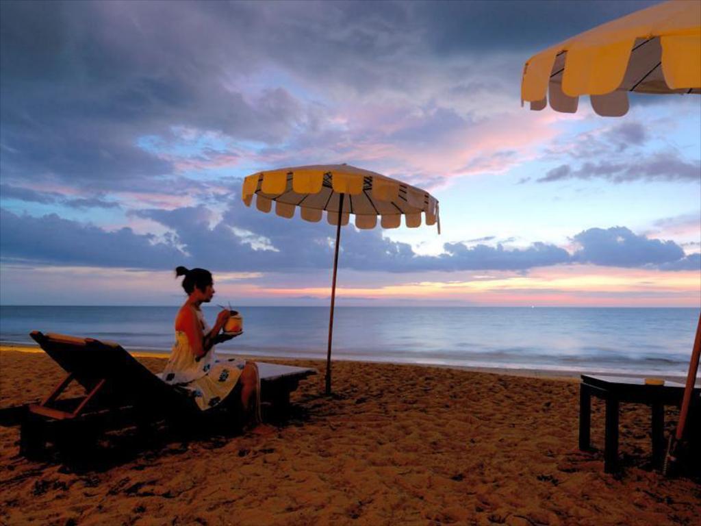 Andamania Beach Resort, Khaolak - Image 2