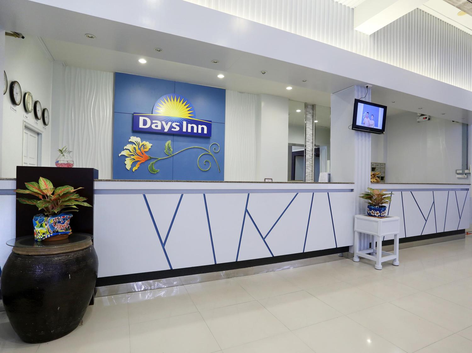 Days Inn by Wyndham Patong Beach Phuket - Image 0