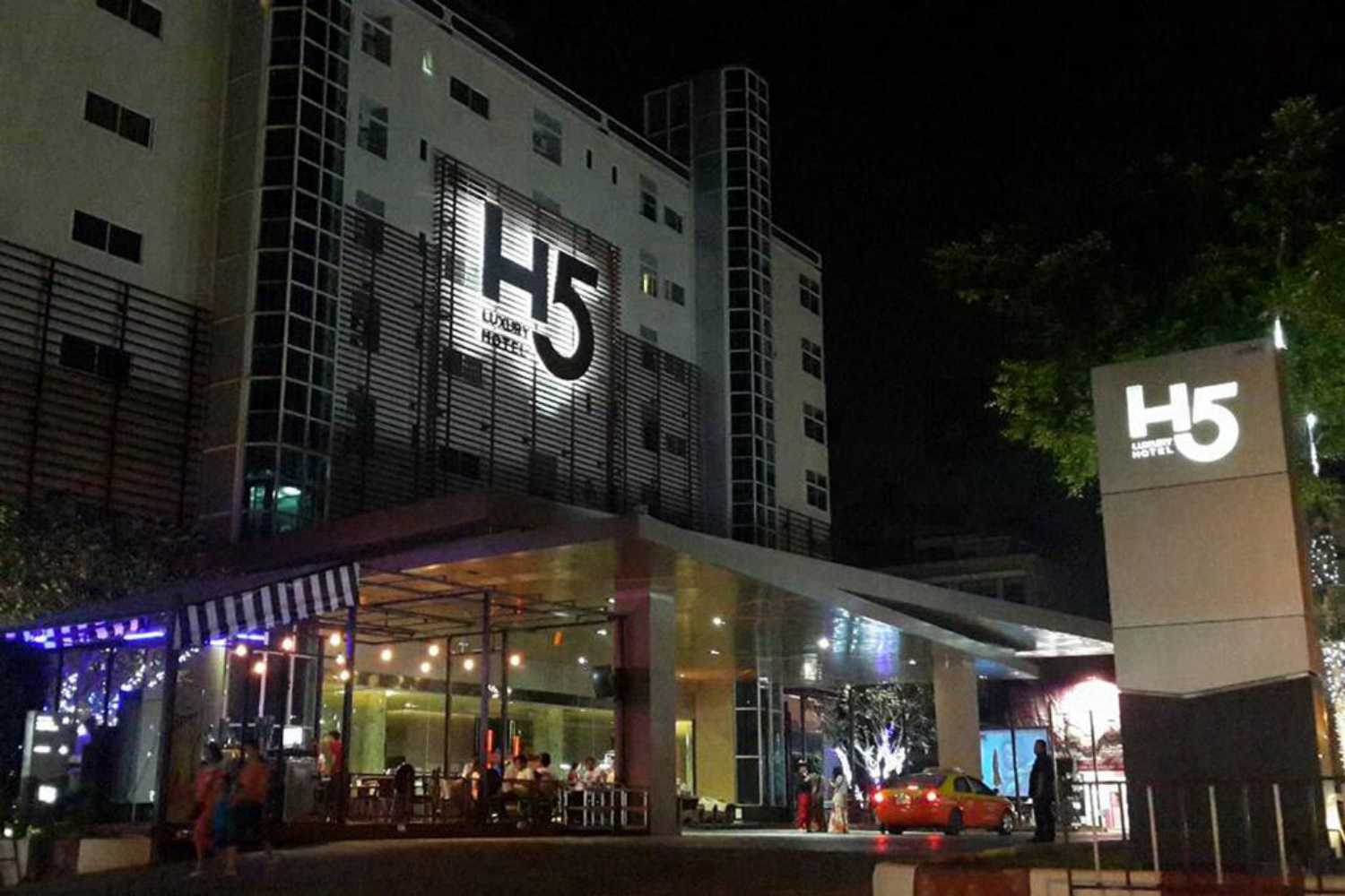 H5 Luxury Hotel - Image 0