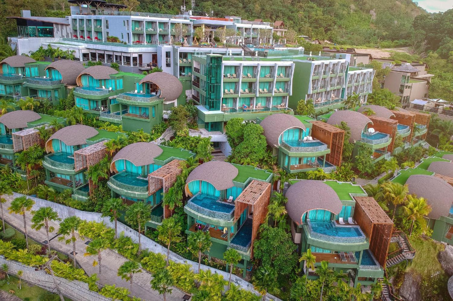 The Crest Resort And Pool Villas