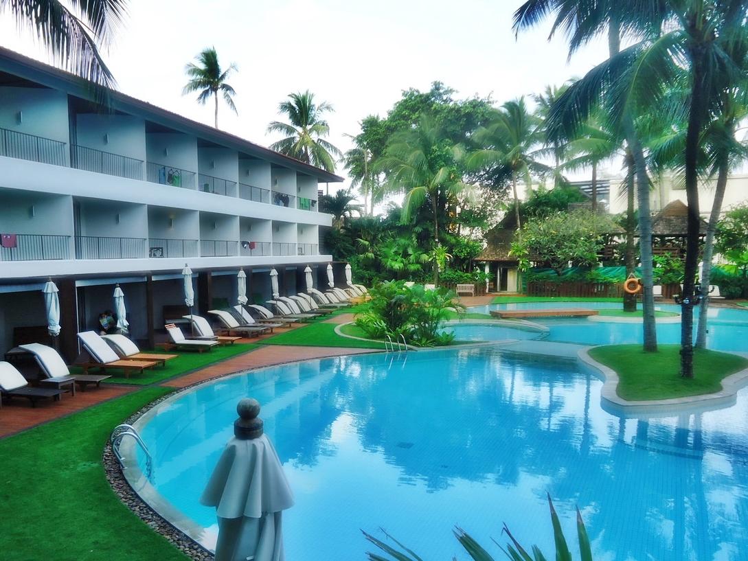 Patong Beach Hotel - Image 5