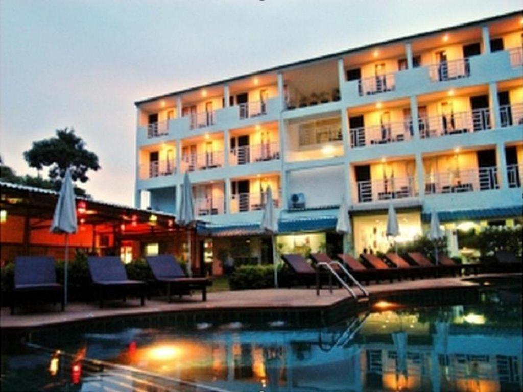The Palace Aonang Resort - Image 0