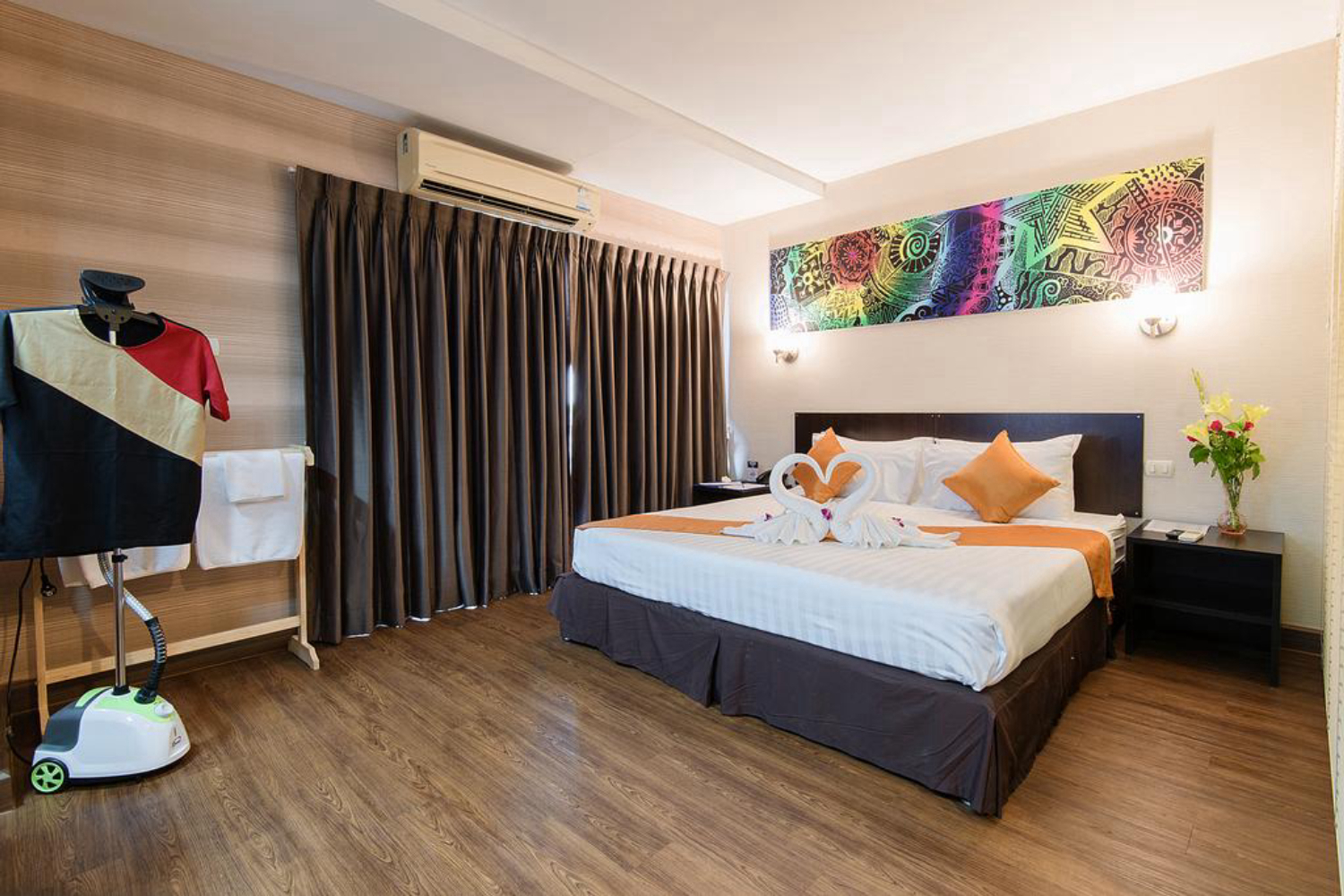 The Cotai Luxury Design Hotel - Image 2