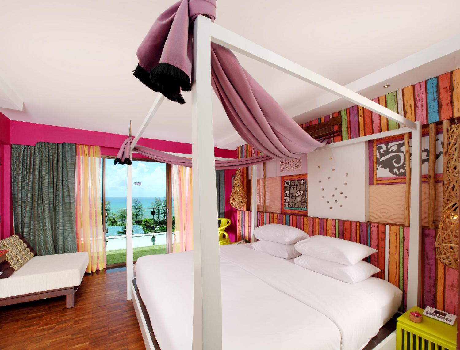 Patong Beach Hotel - Image 2
