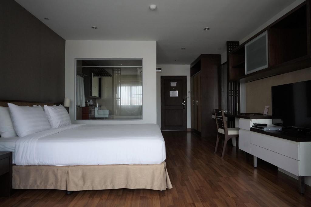 The Grand Napat Serviced Apartment - Image 0