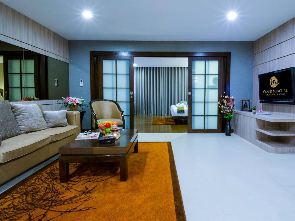 Grand Mercure Bangkok Asoke Residence - Image 5