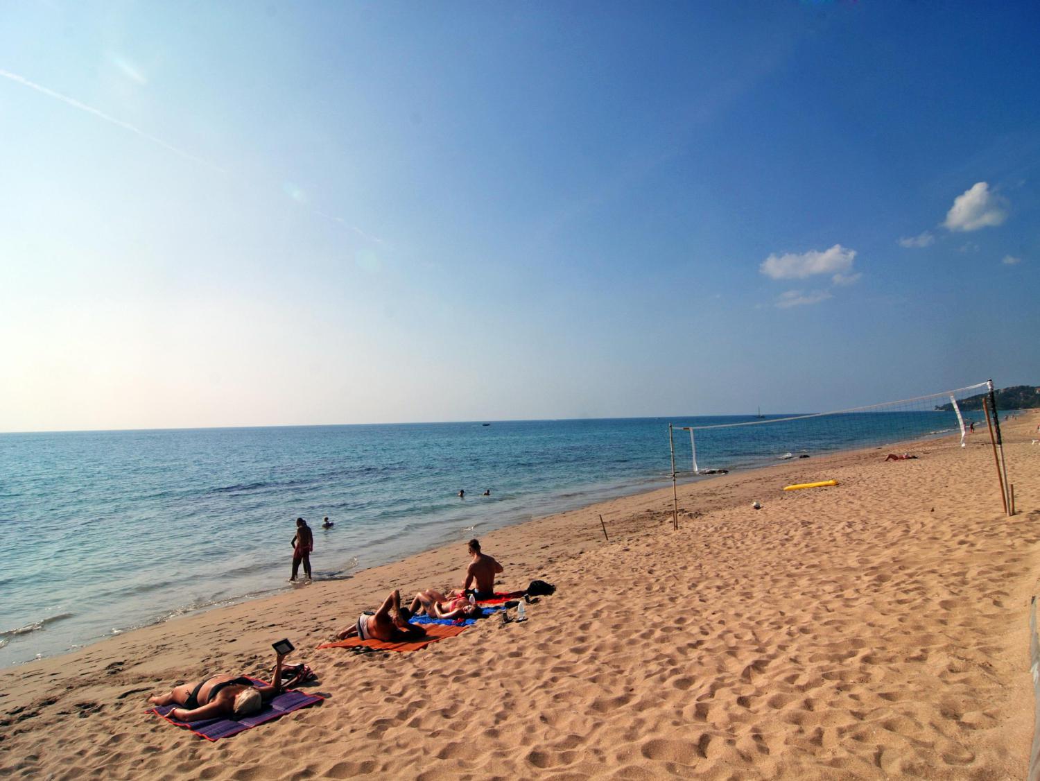 Lanta Nature Beach Resort - Image 4