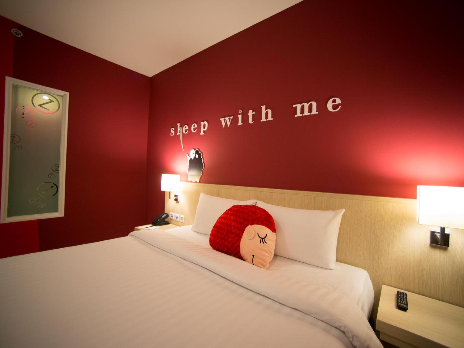 SLEEP WITH ME HOTEL design hotel @ patong - Image 1