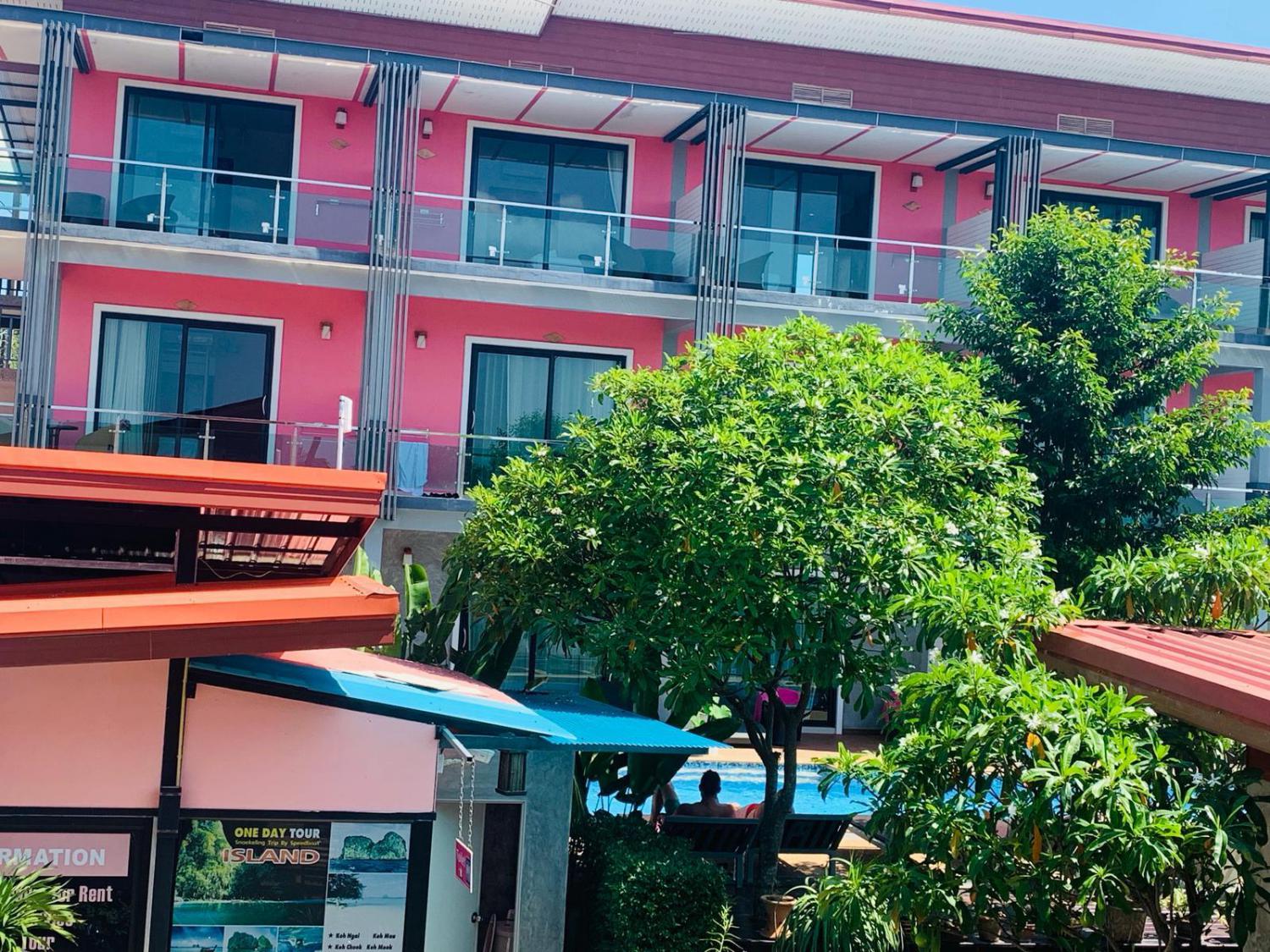Pinky Bungalows Resort - Image 3