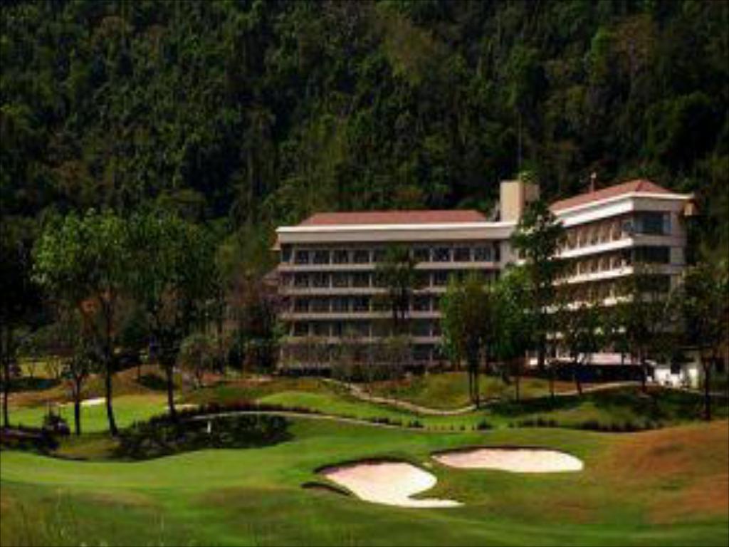 Royal Hills Golf Resort and Spa (SHA Extra Plus) - Image 5