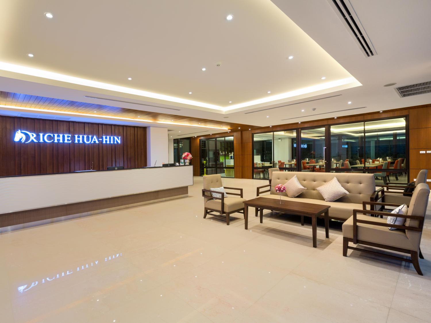Riche Hua Hin Hotel - Image 3