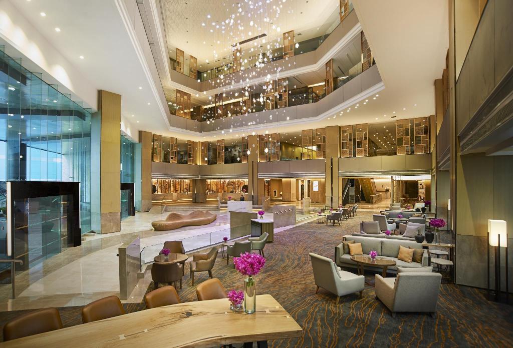 Amari Watergate Hotel - SHA Certified - Image 4