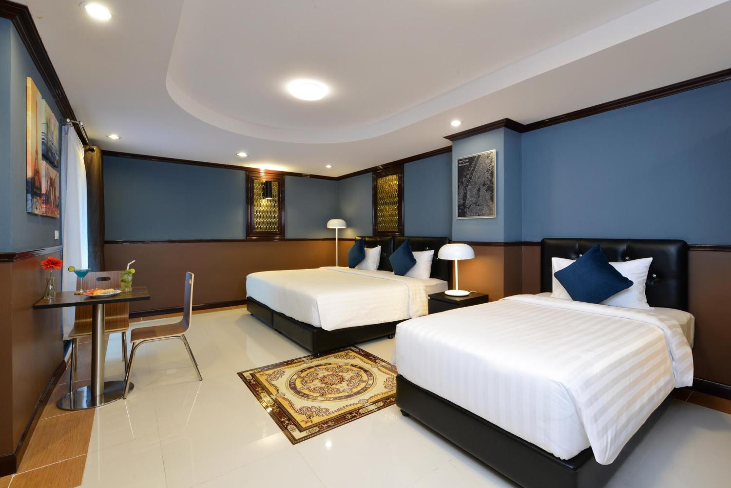Media Hotel & Residence Bangkok - Image 2