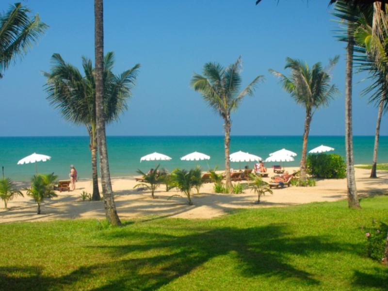 Andamania Beach Resort, Khaolak - Image 3